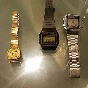 Casio watch bundle